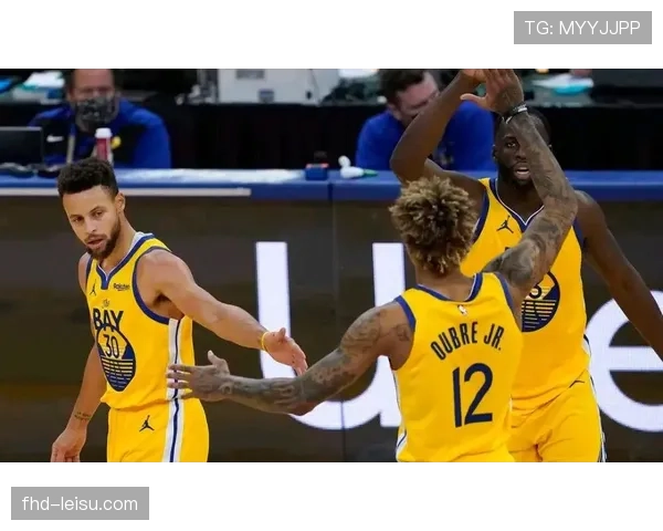 2026年NBA季后赛对阵前瞻：西部首轮潜在“勇雷大战”成焦点